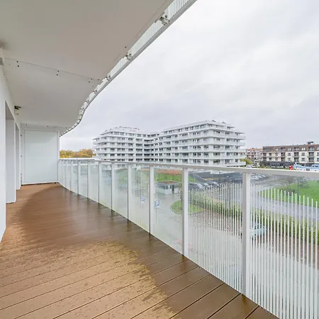 Lägenhet Nadmorskie - Polanki Aqua Z Basenem I Strefa Oraz Parkigiem W Cenie Kołobrzeg